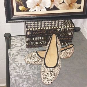 Made well Ladies Animal Print Flats Size 9.5M